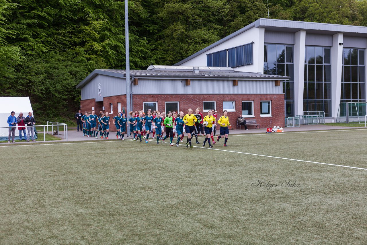 Bild 212 - B-Juniorinnen Pokalfinale VfL Oldesloe - Holstein Kiel : Ergebnis: 0:6